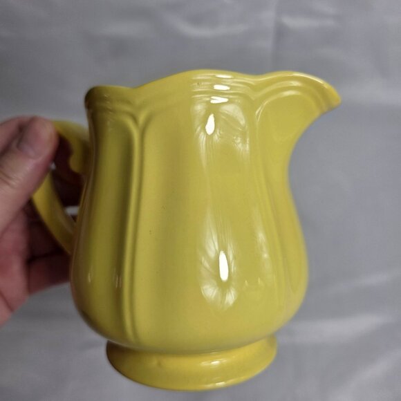 ONE Federalist by Sears Buttercup Creamer Yellow Scalloped Edge No Trim - Picture 5 of 11